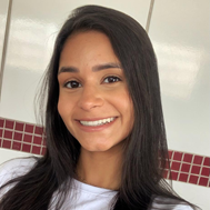Camila Santos.png